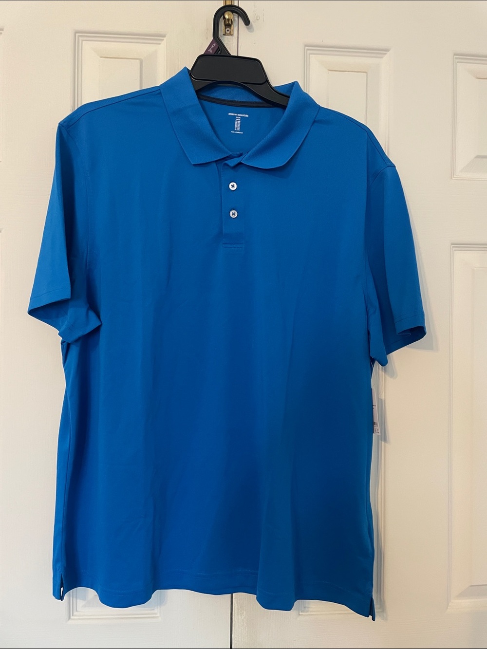 Amazon Essential shirt’s men